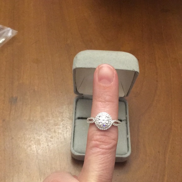 STERLING SILVER AND CZ WEDDING SET - Picture 7 of 8